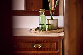 Can Busquets - Hotel d'Interior