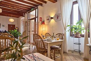 Can Busquets - Hotel d'Interior