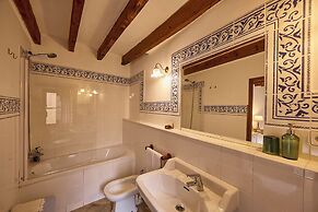 Can Busquets - Hotel d'Interior