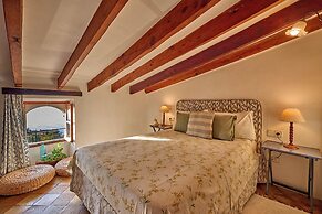 Can Busquets - Hotel d'Interior