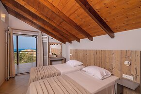 Armonia Studios & Apartments