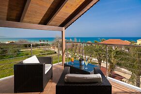 Armonia Studios & Apartments