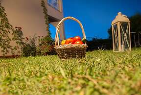 Armonia Studios & Apartments