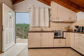 Armonia Studios & Apartments