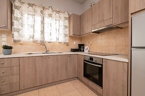 Armonia Studios & Apartments