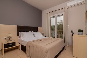 Armonia Studios & Apartments