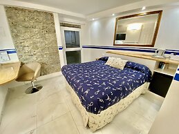 Giovanni Rooms Manarola