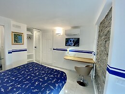 Giovanni Rooms Manarola