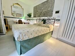 Giovanni Rooms Manarola