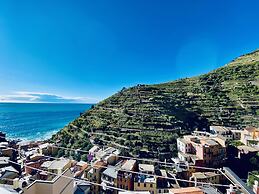 Giovanni Rooms Manarola