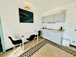 Giovanni Rooms Manarola
