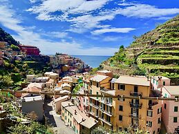 Giovanni Rooms Manarola