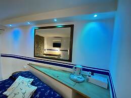 Giovanni Rooms Manarola