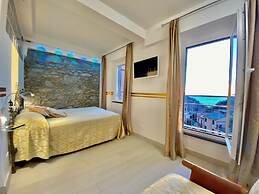 Giovanni Rooms Manarola