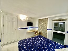Giovanni Rooms Manarola