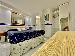 Giovanni Rooms Manarola