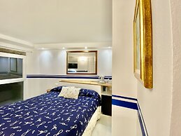Giovanni Rooms Manarola