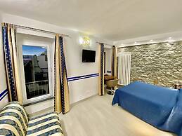 Giovanni Rooms Manarola