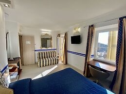 Giovanni Rooms Manarola