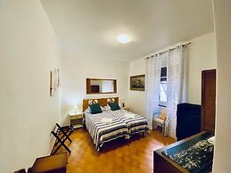 Giovanni Rooms Manarola