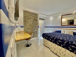 Giovanni Rooms Manarola