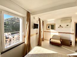 Giovanni Rooms Manarola