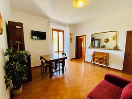 Giovanni Rooms Manarola