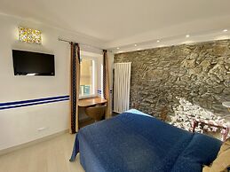 Giovanni Rooms Manarola