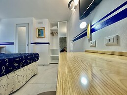 Giovanni Rooms Manarola