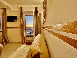 Giovanni Rooms Manarola