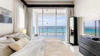 Watermark Luxury Oceanfront All Suite Hotel