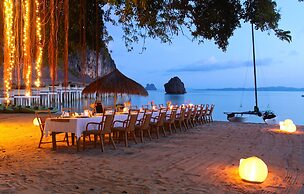 Apulit Island Resort