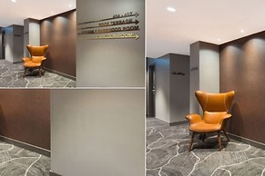 Jephson Hotel & Apartments