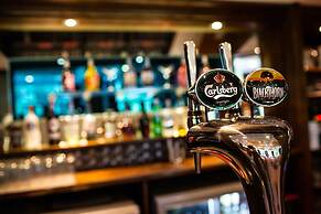 Drayton Manor Hotel