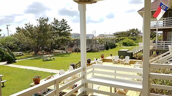 The First Colony Inn