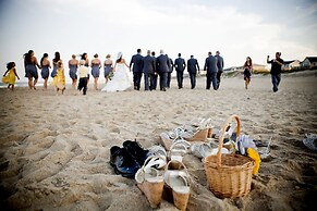 The First Colony Inn