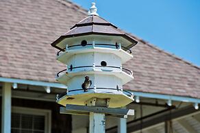 The First Colony Inn