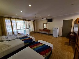 Wailoaloa Beach Resort Fiji