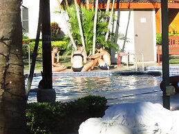 Wailoaloa Beach Resort Fiji