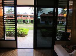 Wailoaloa Beach Resort Fiji