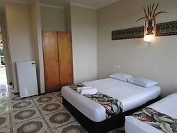 Wailoaloa Beach Resort Fiji