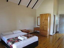 Wailoaloa Beach Resort Fiji