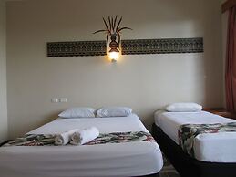 Wailoaloa Beach Resort Fiji