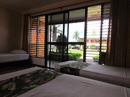 Wailoaloa Beach Resort Fiji