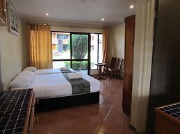 Wailoaloa Beach Resort Fiji