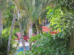 Wailoaloa Beach Resort Fiji