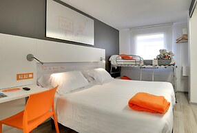 Hotel Bed4u Pamplona