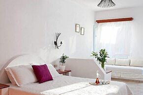 Pirgos Stelida Hotel