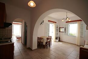 Pirgos Stelida Hotel