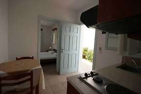 Pirgos Stelida Hotel